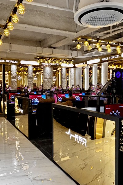 레드포스PC아레나 강서구청점